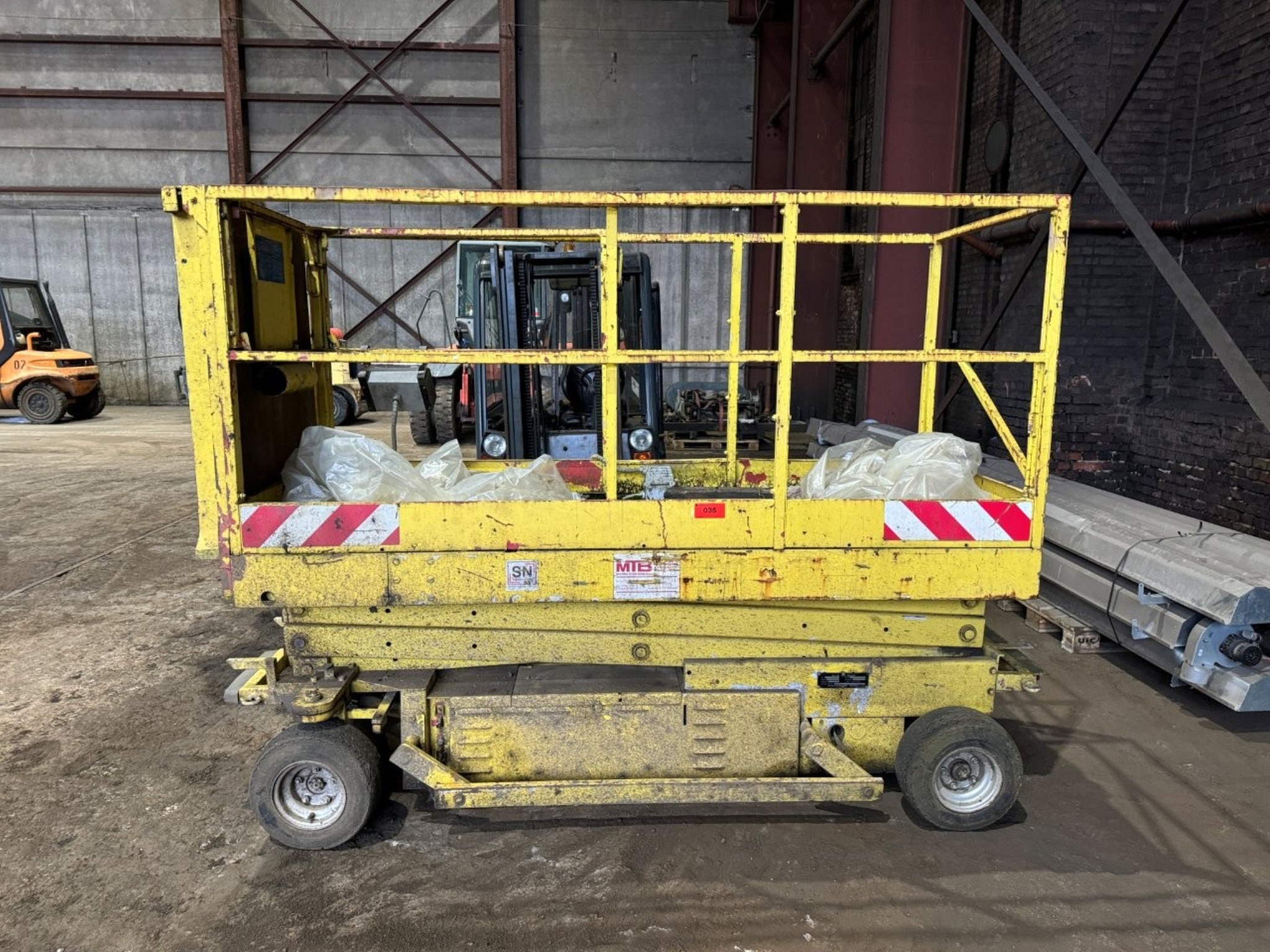 Maquinaria de construcción-1