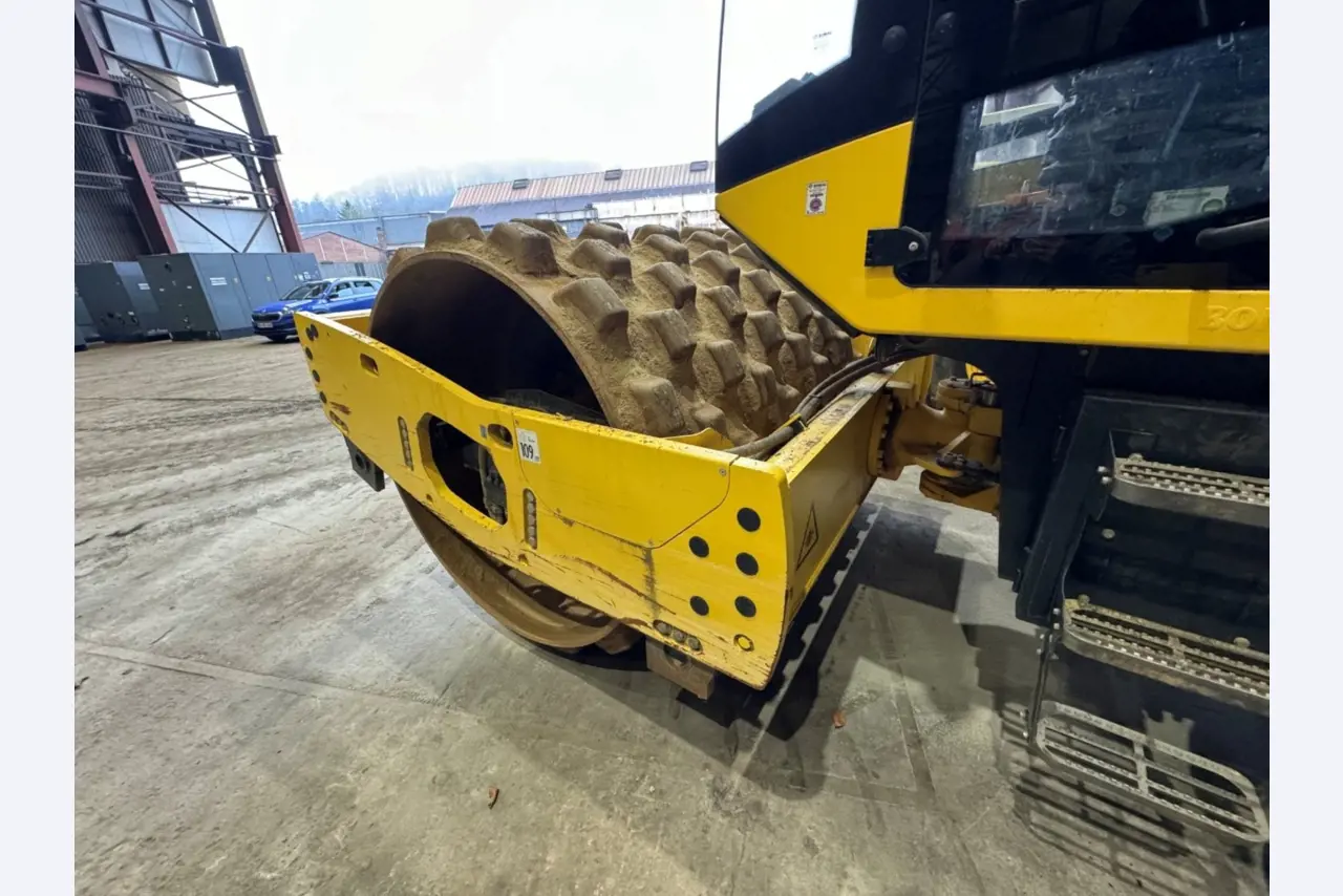 Construction machinery-11