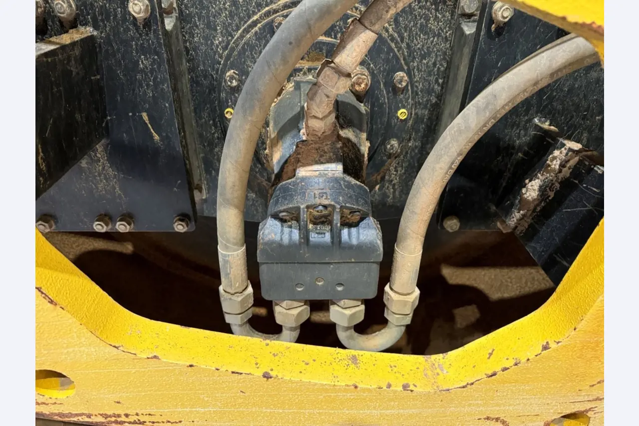 Construction machinery-12