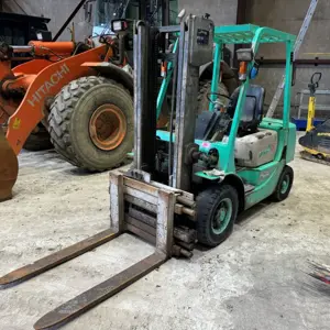 Forklift truck Mitsubishi FD25