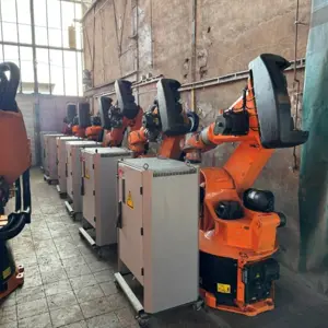 1 Posten Robot industriel à 6 axes (6 pièces) Kuka