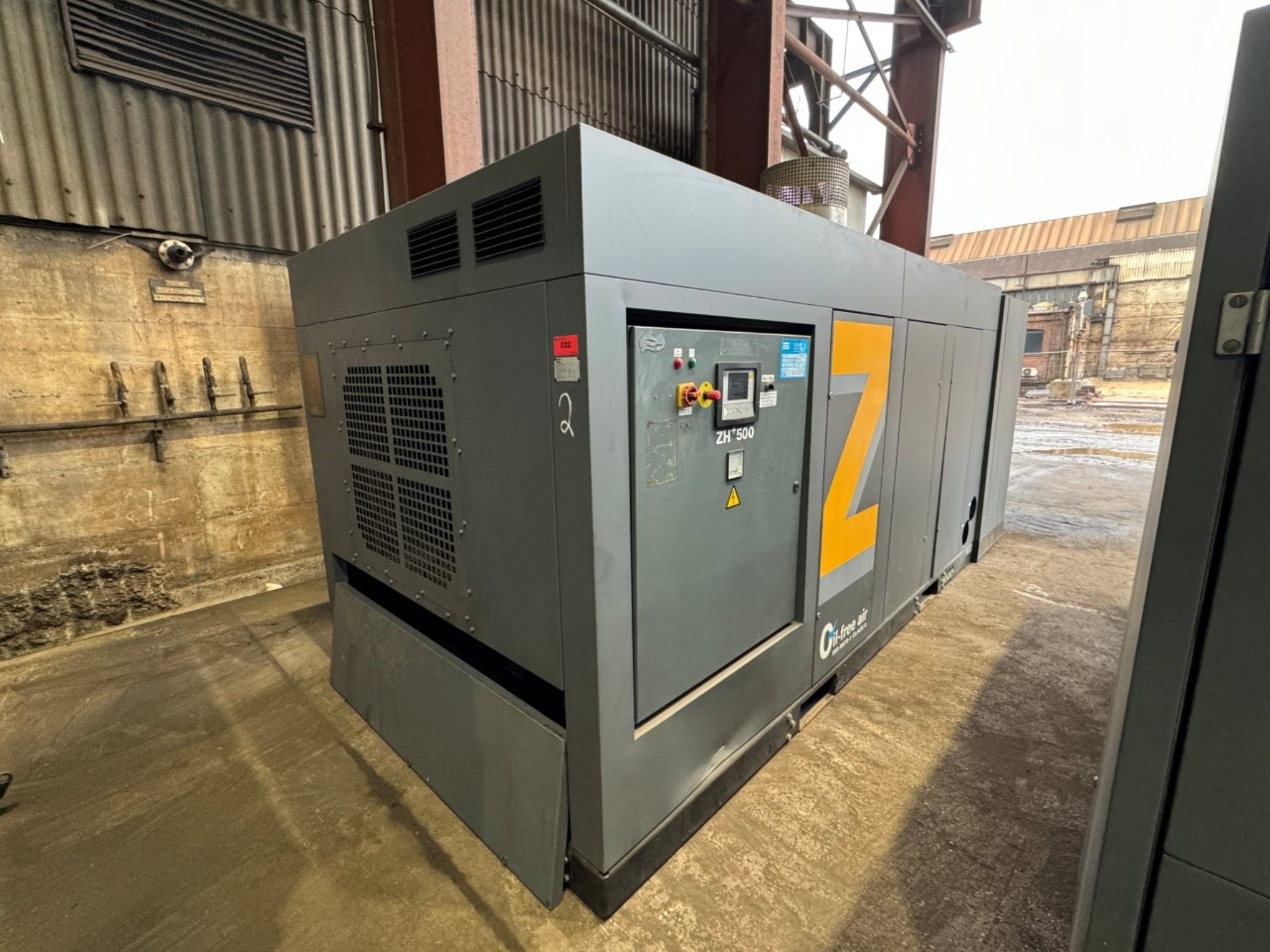 Roboty, maszyny przemysłowe i towary od Vulcast/Foundry-1