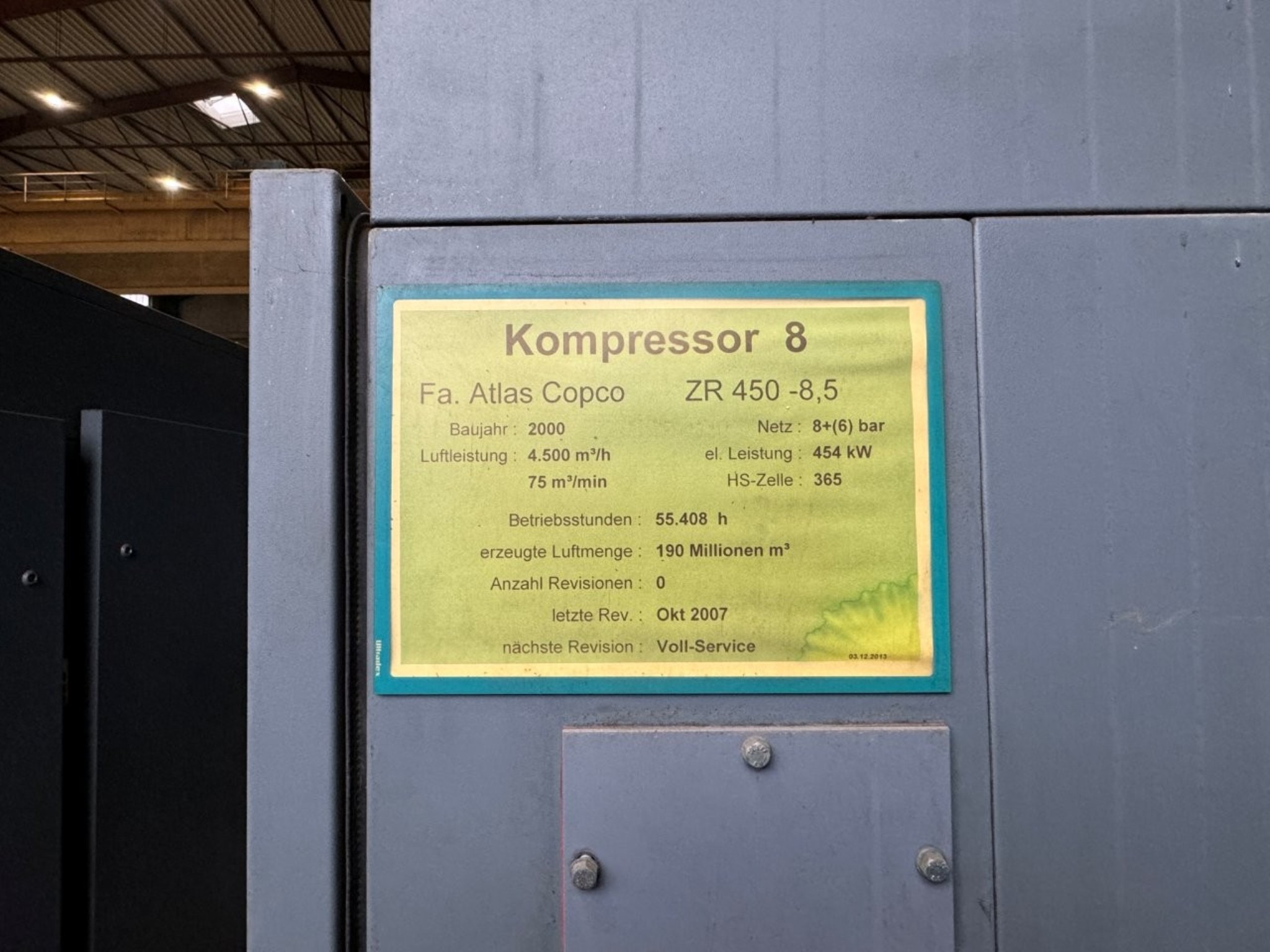 Roboty, maszyny przemysłowe i towary od Vulcast/Foundry-3