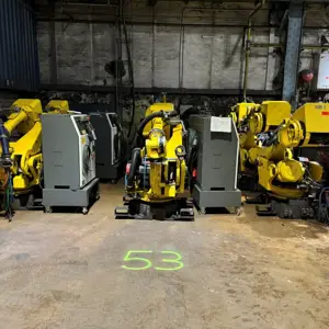 1 Posten Robots industriels (8 pièces) FANUC ROBOT S-430i W