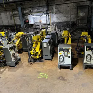 1 Posten Robots industriels (8 pièces) FANUC ROBOT S-430i W