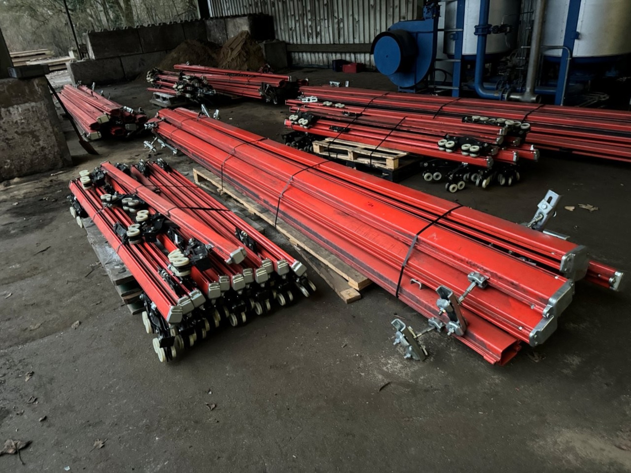 Roboty, maszyny przemysłowe i towary od Vulcast/Foundry-1