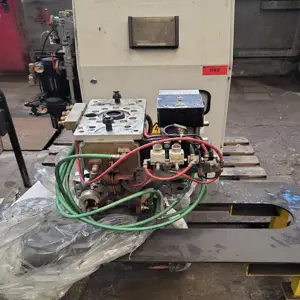 Robot spot welding gun ARO E34-X-8,0-6,2-2-400-TM