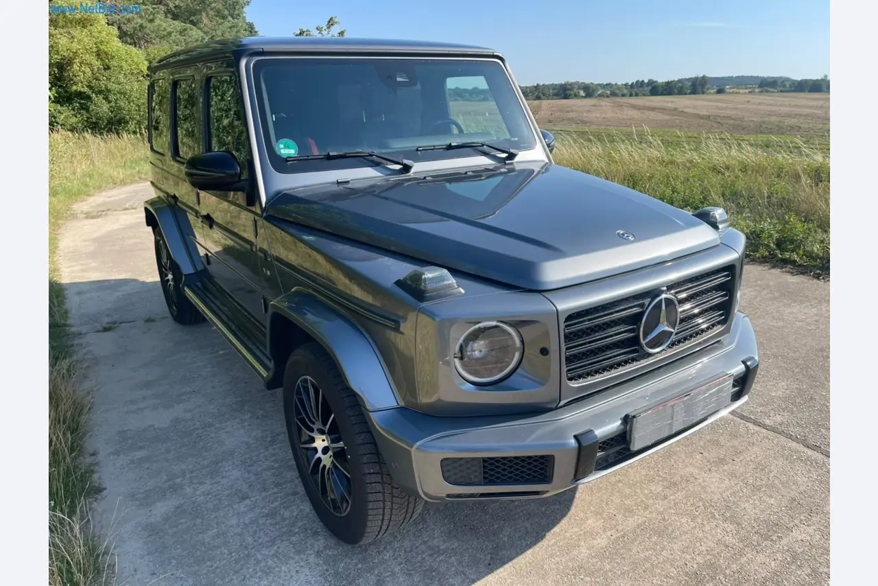 3 Well-maintained vehicles and business equipment-2