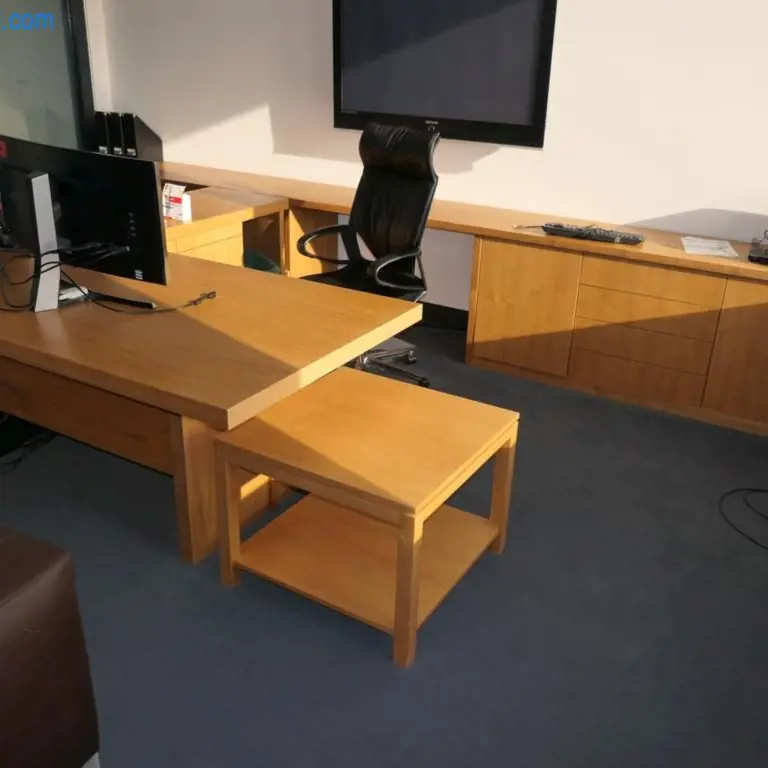 Desk