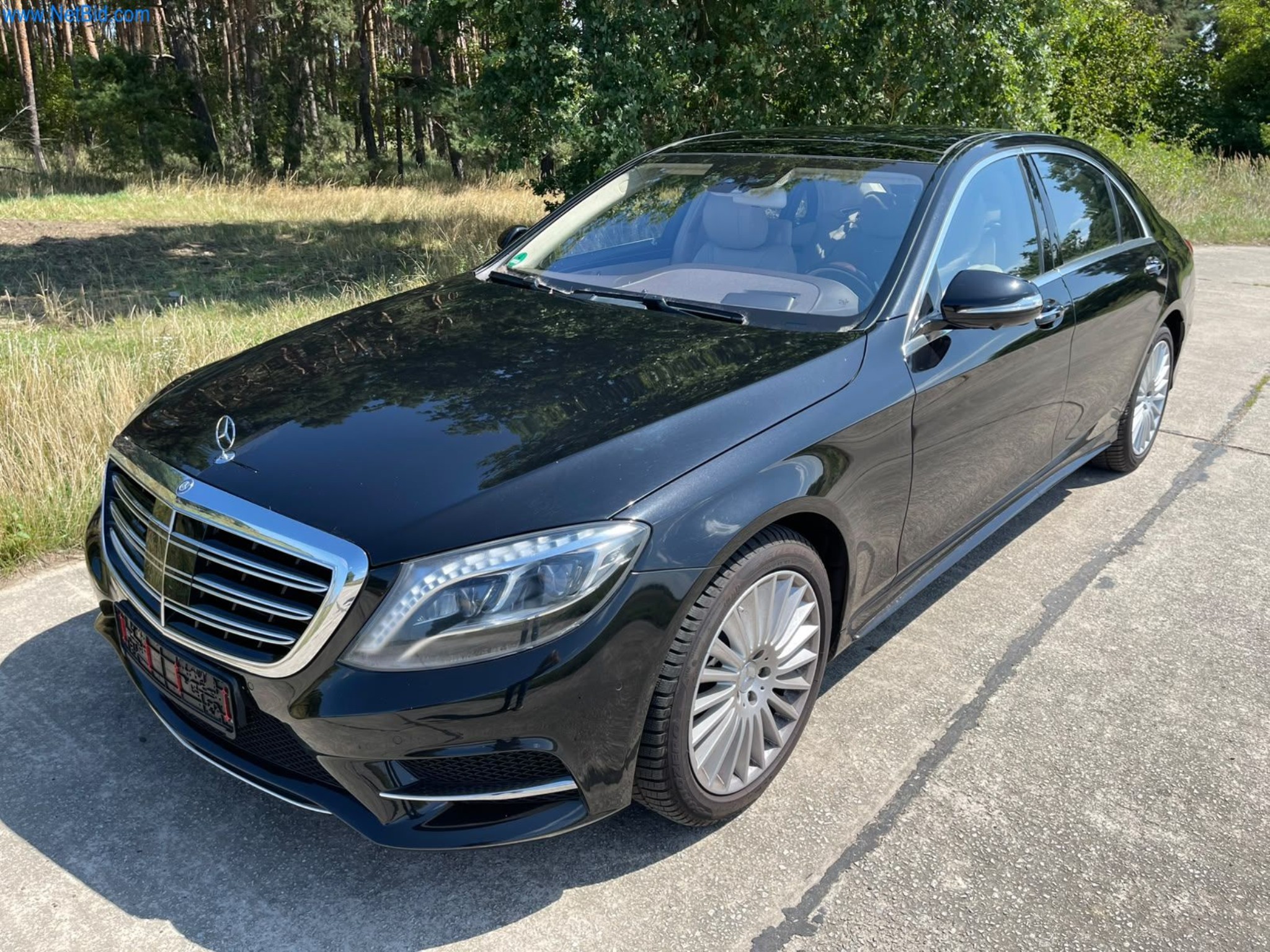 3 Well-maintained vehicles and business equipment-1