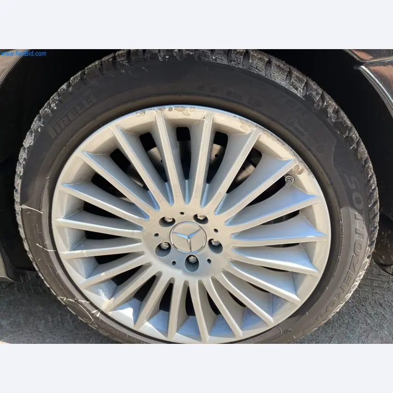 3 Well-maintained vehicles and business equipment-20