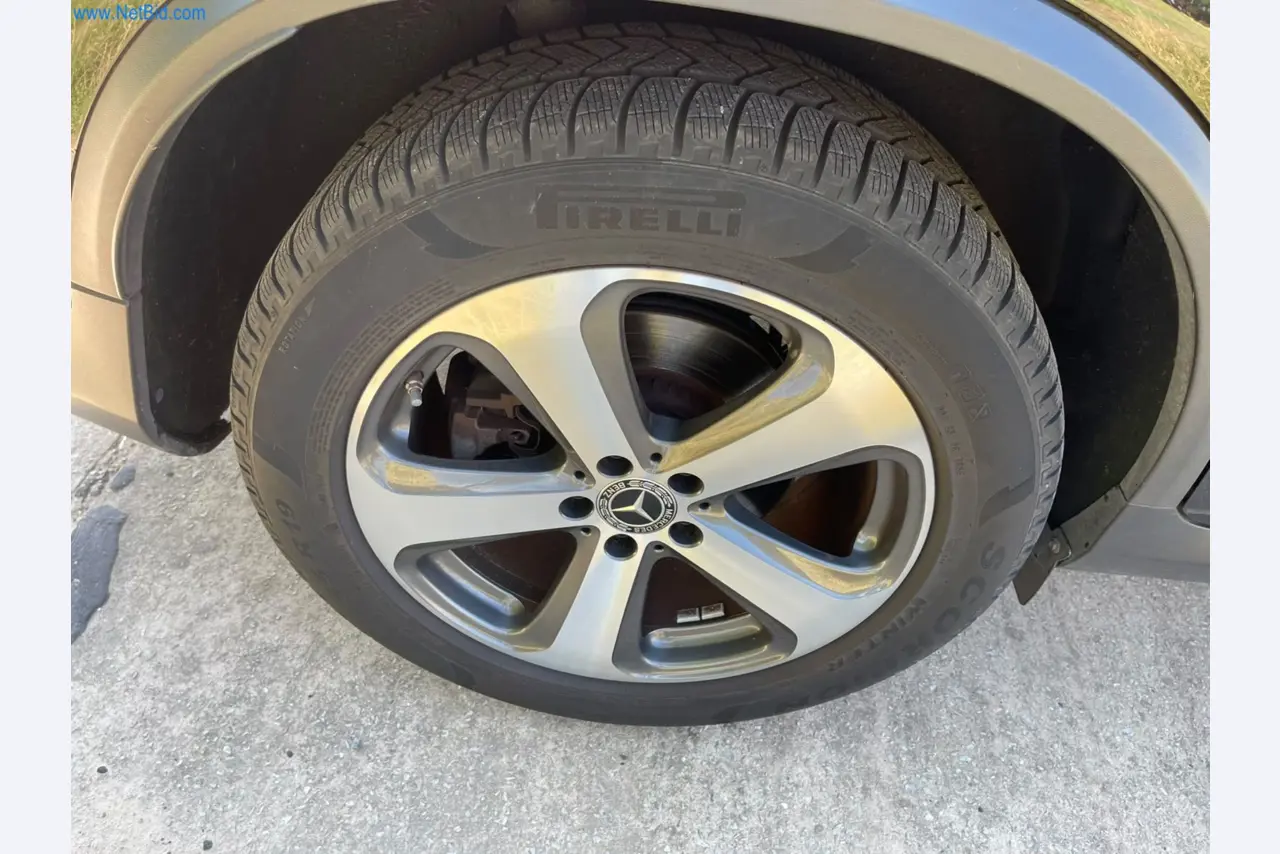 3 Well-maintained vehicles and business equipment-19