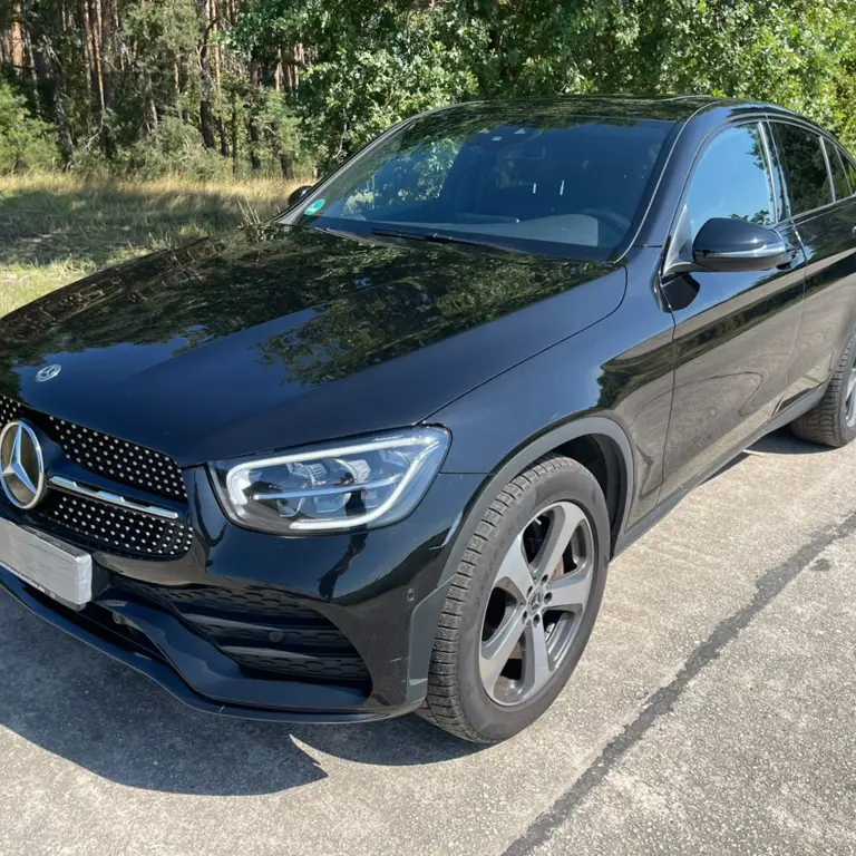Passenger Car/Coupe Mercedes-Benz GLC 300e 4 Matic