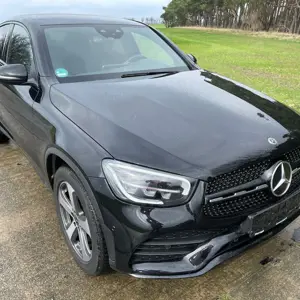 Car/Coupé Mercedes-Benz GLC 300e 4 Matic