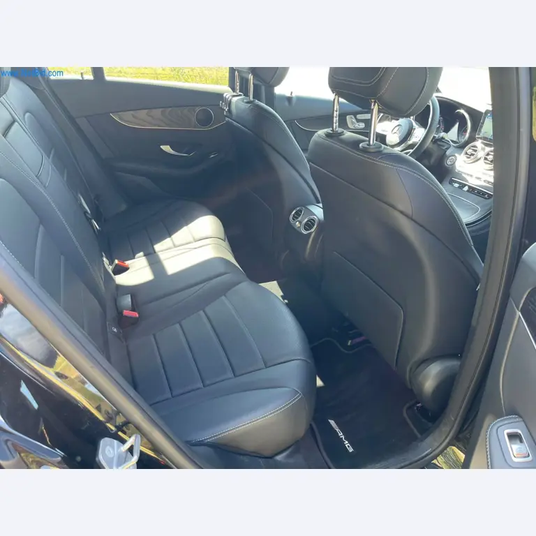 3 Well-maintained vehicles and business equipment-32
