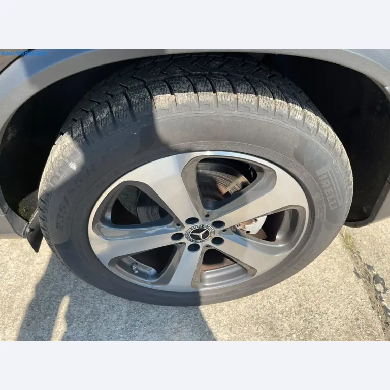 3 Well-maintained vehicles and business equipment-38
