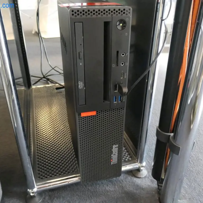 2 Desktop PC Lenovo