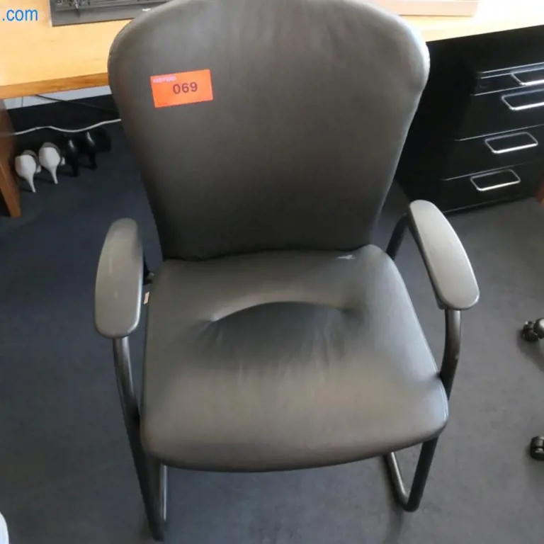 Side chair