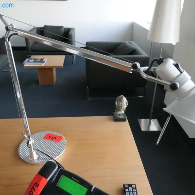 Desk lamp Artemide