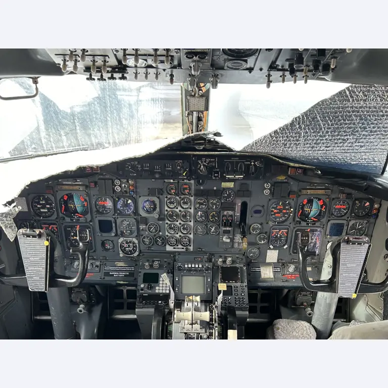 Passenger aircraft Boeing 737-200 2K3 Advanced and sports aircraft, DR 400/180-21