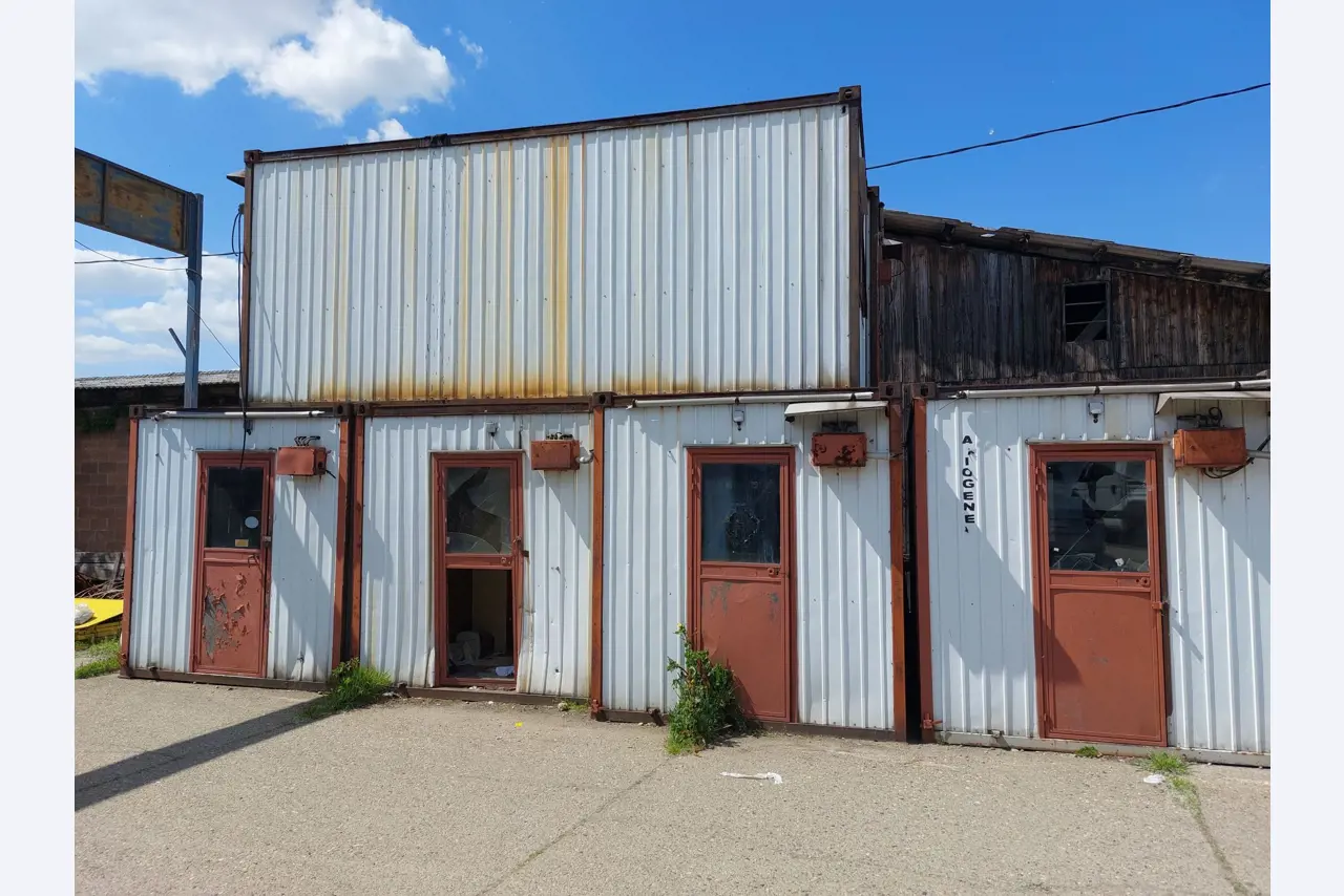 Passenger aircraft Boeing 737-200 2K3 Advanced and sports aircraft, DR 400/180-38