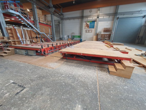 Máquinas para trabajar la madera y el metal y almacén de un fabricante de casas prefabricadas-4