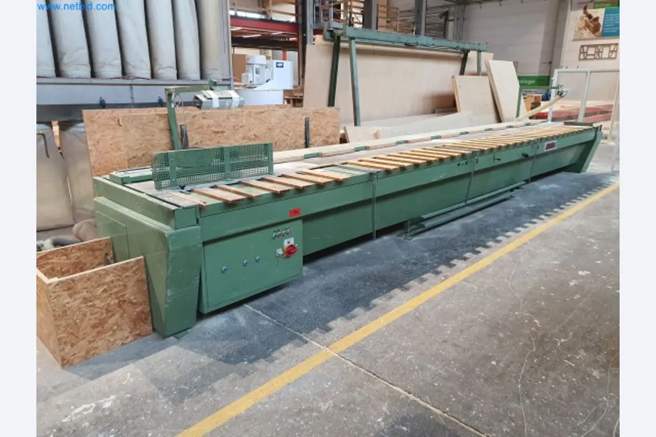 Holzbearbeitende- und metallbearbeitende Maschinen und Warenlager eines Fertighausherstellers -6