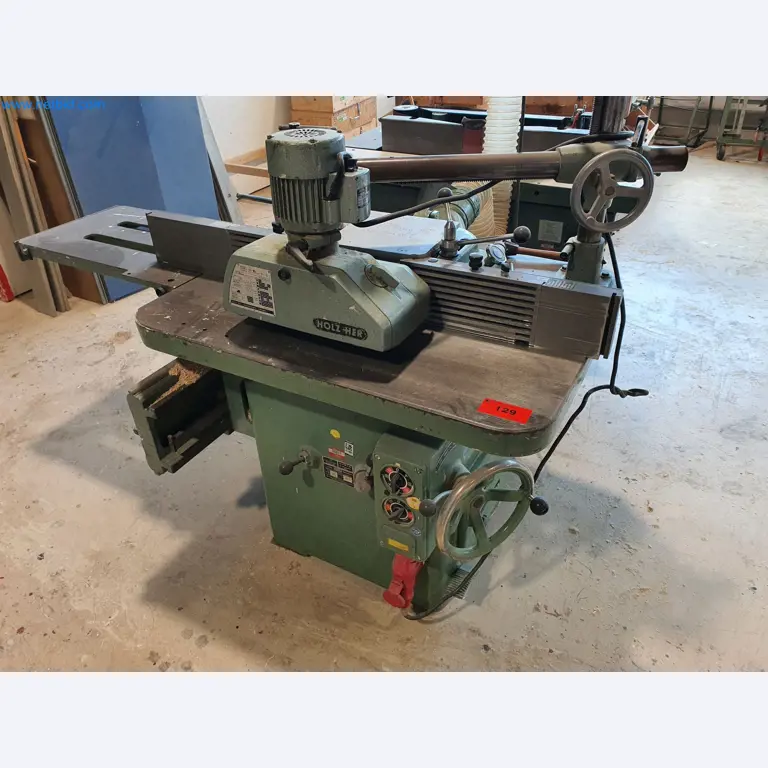 Holzbearbeitende- und metallbearbeitende Maschinen und Warenlager eines Fertighausherstellers -1