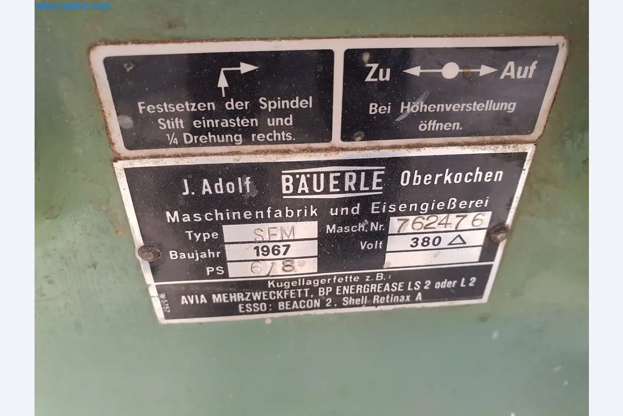 Holzbearbeitende- und metallbearbeitende Maschinen und Warenlager eines Fertighausherstellers -3