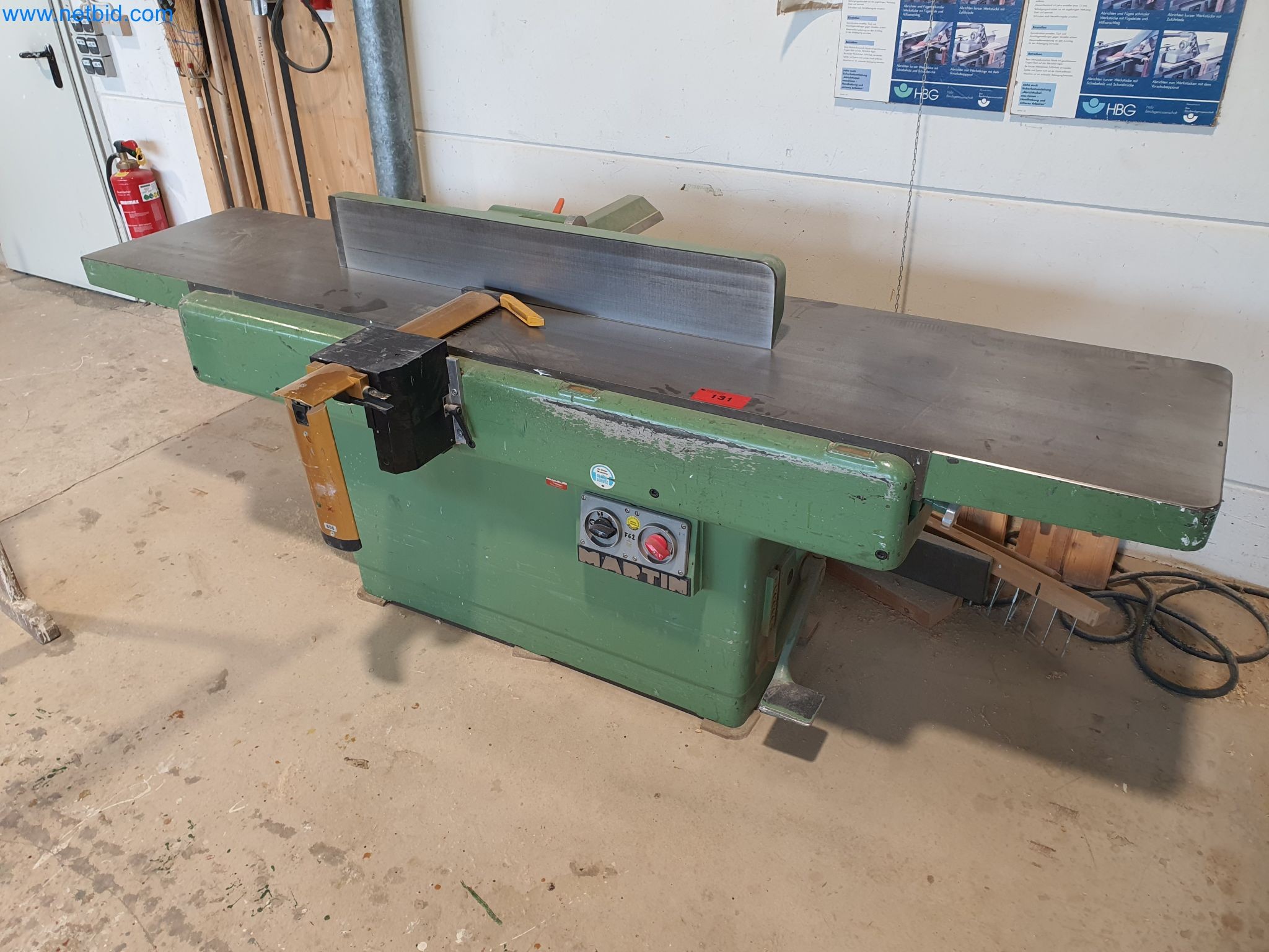 Maszyny do obróbki drewna i metalu oraz magazyn producenta domów prefabrykowanych-1