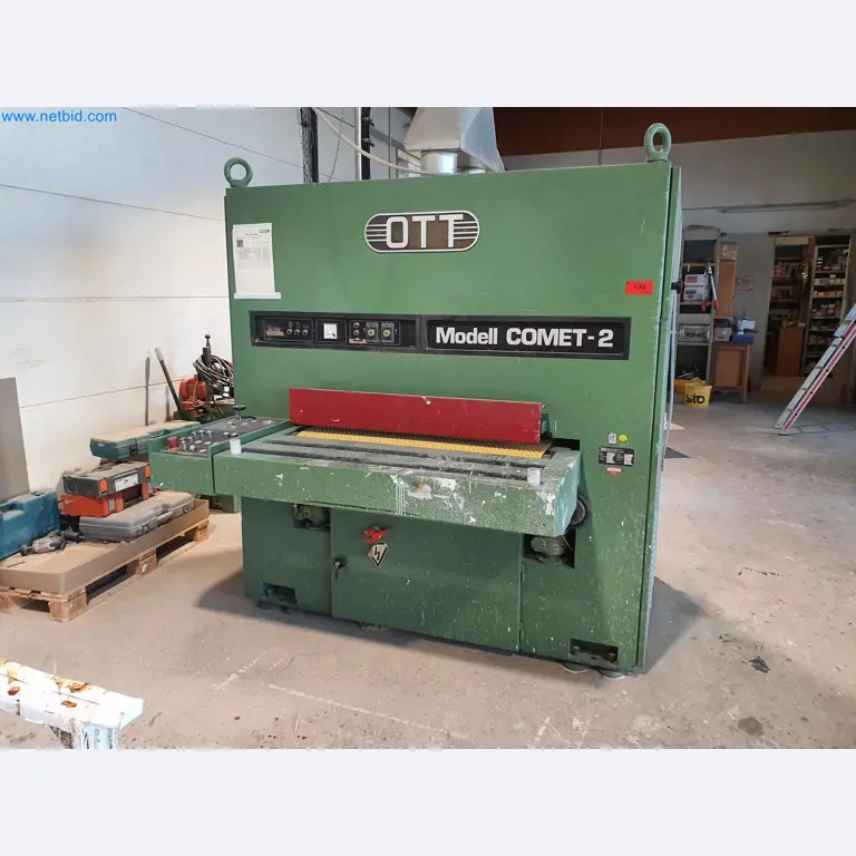 Holzbearbeitende- und metallbearbeitende Maschinen und Warenlager eines Fertighausherstellers -1