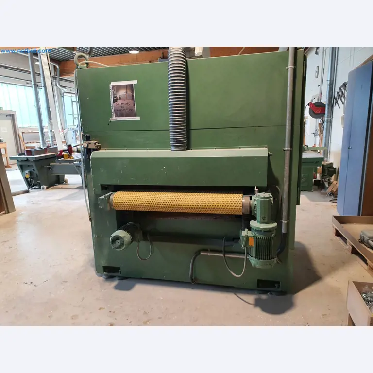 Holzbearbeitende- und metallbearbeitende Maschinen und Warenlager eines Fertighausherstellers -9