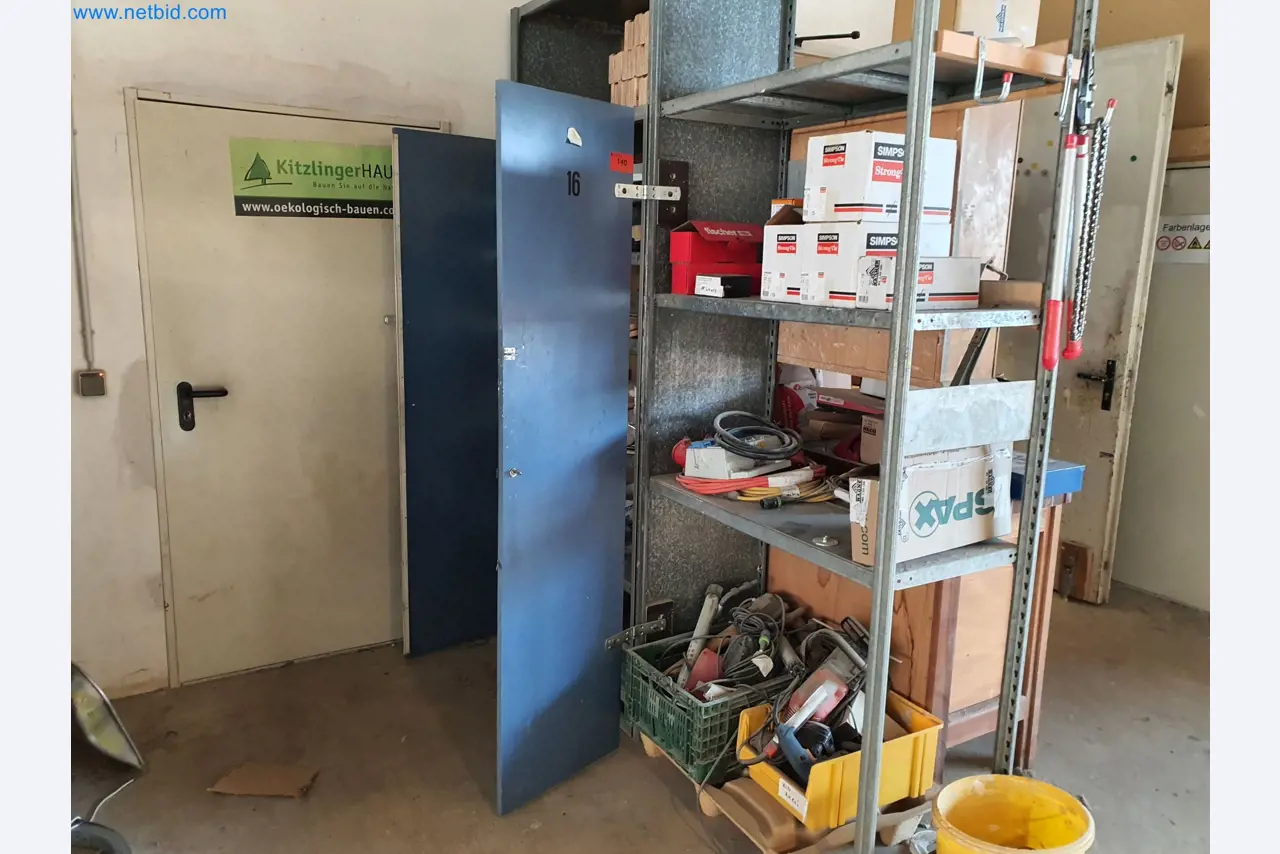 Holzbearbeitende- und metallbearbeitende Maschinen und Warenlager eines Fertighausherstellers -10