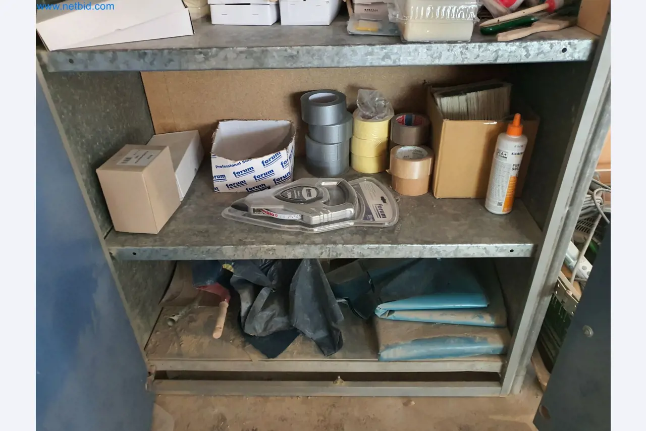 Holzbearbeitende- und metallbearbeitende Maschinen und Warenlager eines Fertighausherstellers -7