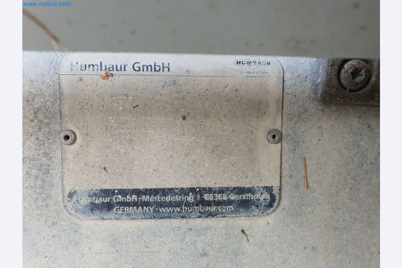 Holzbearbeitende- und metallbearbeitende Maschinen und Warenlager eines Fertighausherstellers -10