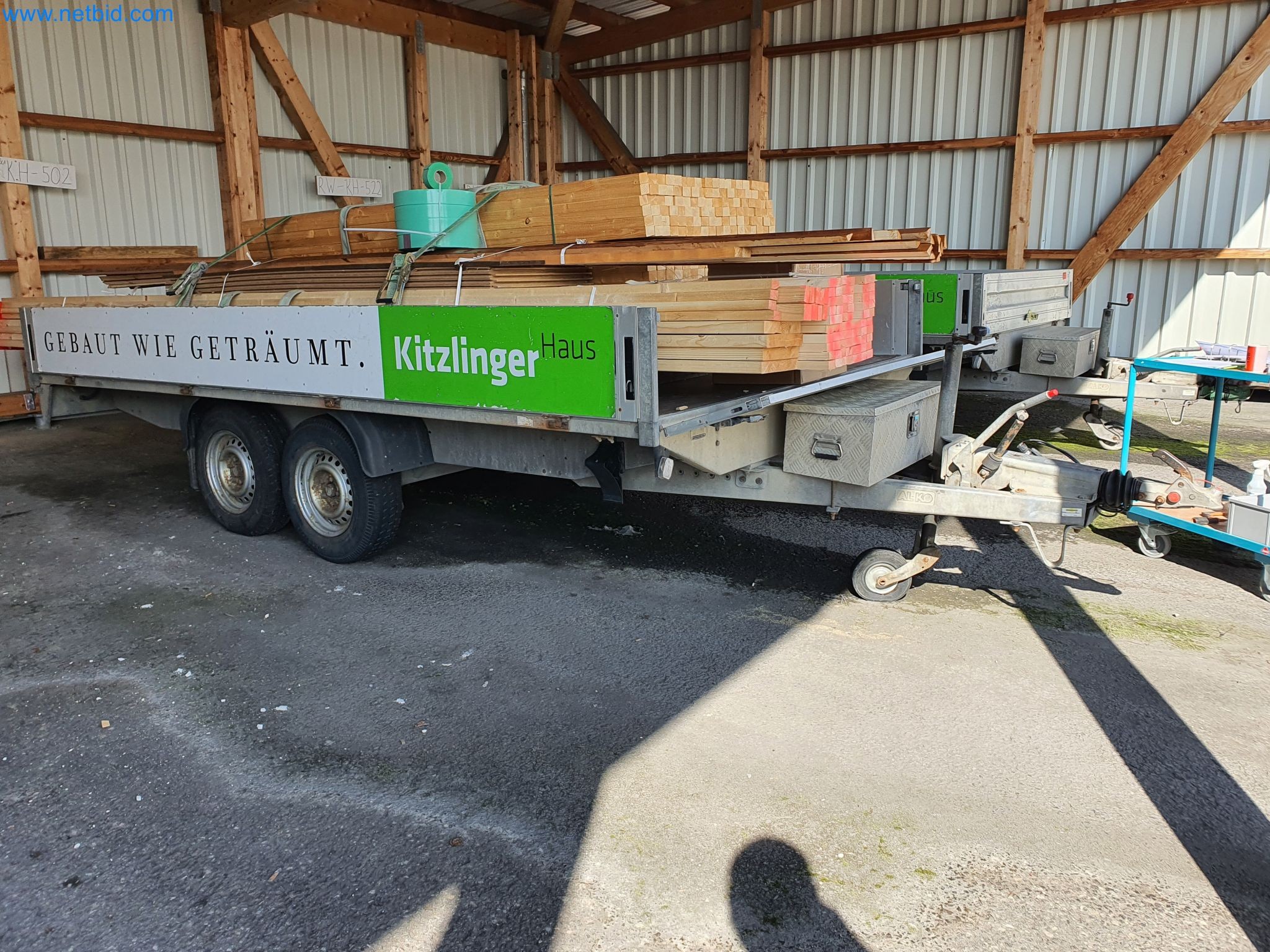 Maszyny do obróbki drewna i metalu oraz magazyn producenta domów prefabrykowanych-4