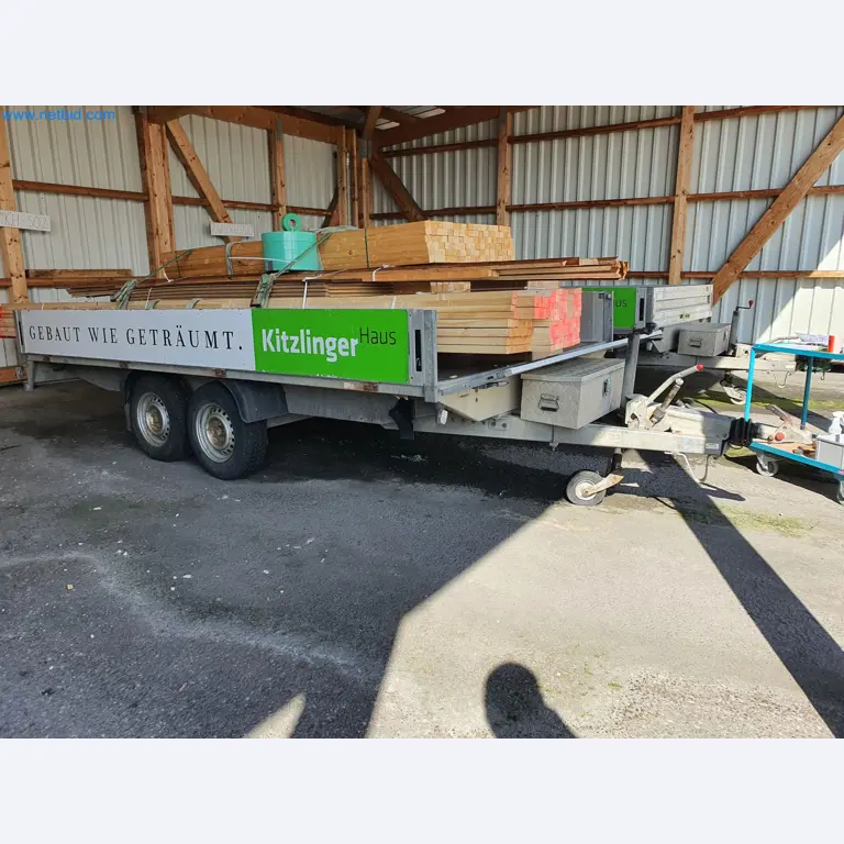 Holzbearbeitende- und metallbearbeitende Maschinen und Warenlager eines Fertighausherstellers -4