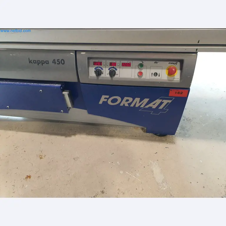 Holzbearbeitende- und metallbearbeitende Maschinen und Warenlager eines Fertighausherstellers -2