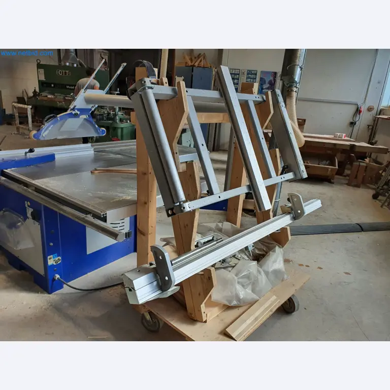 Holzbearbeitende- und metallbearbeitende Maschinen und Warenlager eines Fertighausherstellers -7