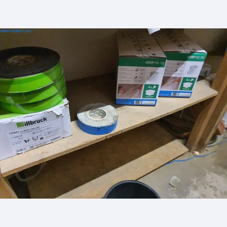 Holzbearbeitende- und metallbearbeitende Maschinen und Warenlager eines Fertighausherstellers -10