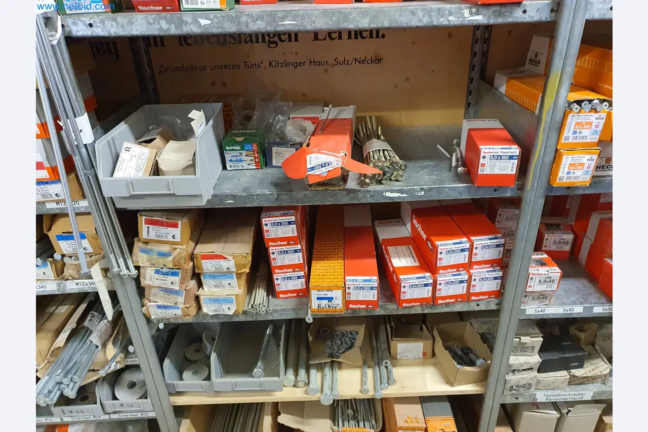 Holzbearbeitende- und metallbearbeitende Maschinen und Warenlager eines Fertighausherstellers -5