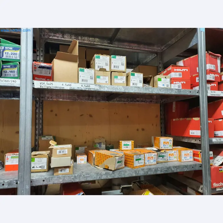 Holzbearbeitende- und metallbearbeitende Maschinen und Warenlager eines Fertighausherstellers -8