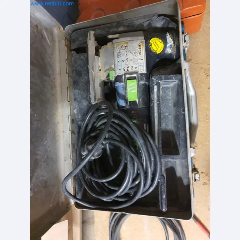 Holzbearbeitende- und metallbearbeitende Maschinen und Warenlager eines Fertighausherstellers -4