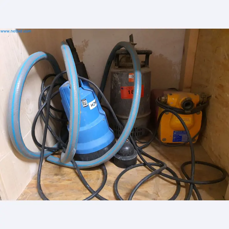 Holzbearbeitende- und metallbearbeitende Maschinen und Warenlager eines Fertighausherstellers -1