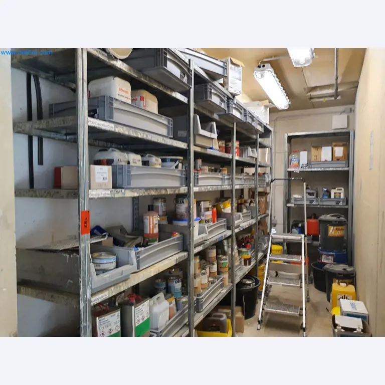 Holzbearbeitende- und metallbearbeitende Maschinen und Warenlager eines Fertighausherstellers -2