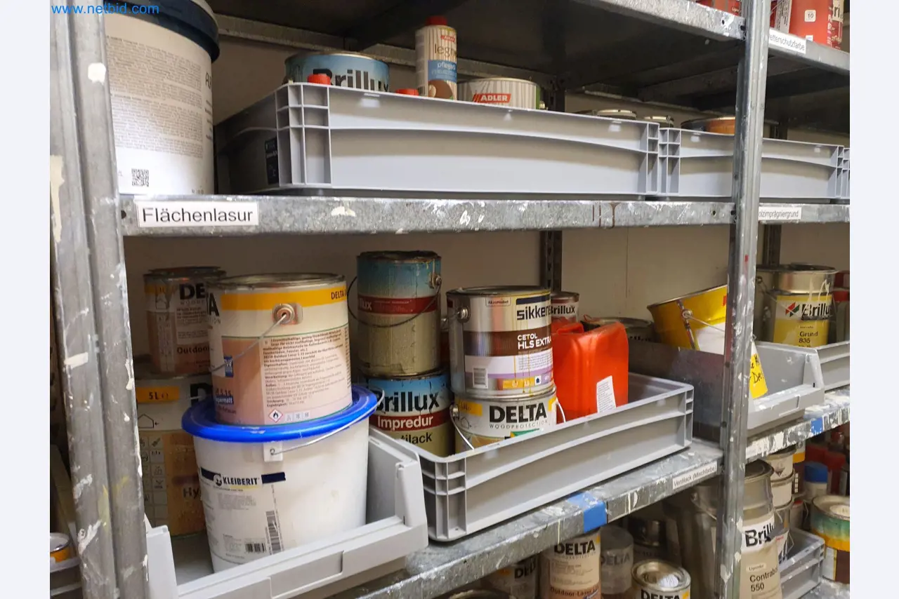 Holzbearbeitende- und metallbearbeitende Maschinen und Warenlager eines Fertighausherstellers -5