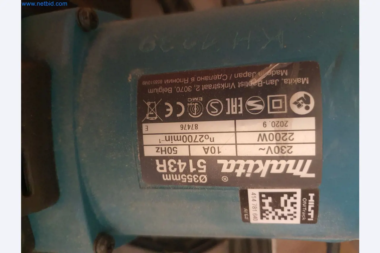 Holzbearbeitende- und metallbearbeitende Maschinen und Warenlager eines Fertighausherstellers -3