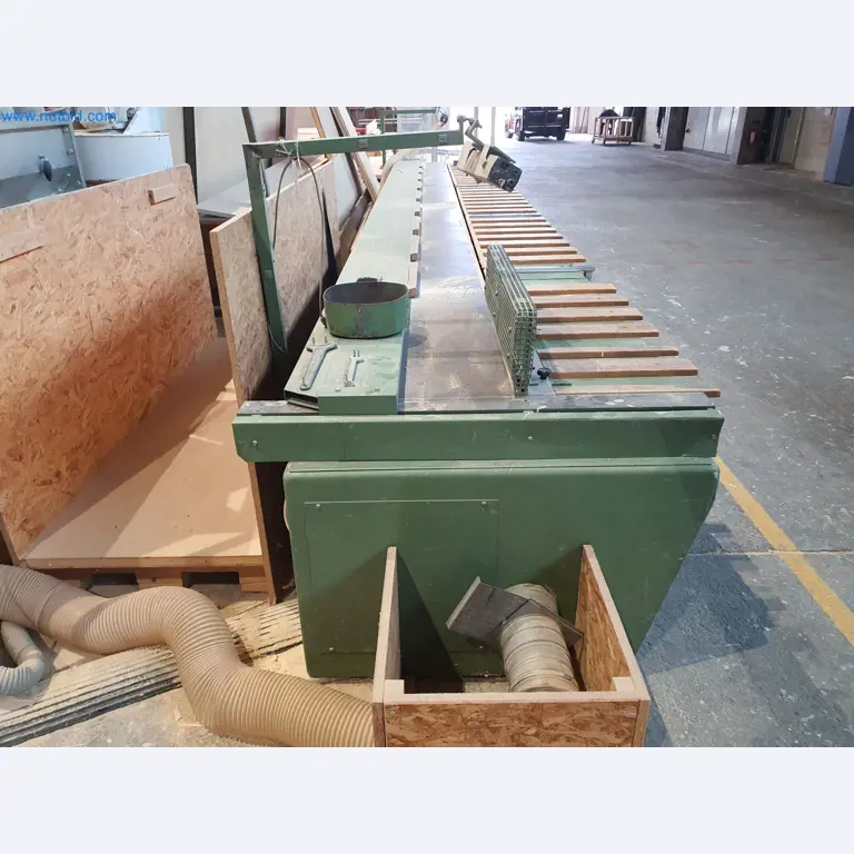 Holzbearbeitende- und metallbearbeitende Maschinen und Warenlager eines Fertighausherstellers -6