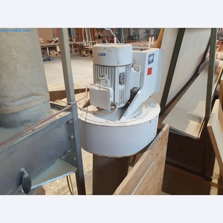 Holzbearbeitende- und metallbearbeitende Maschinen und Warenlager eines Fertighausherstellers -7