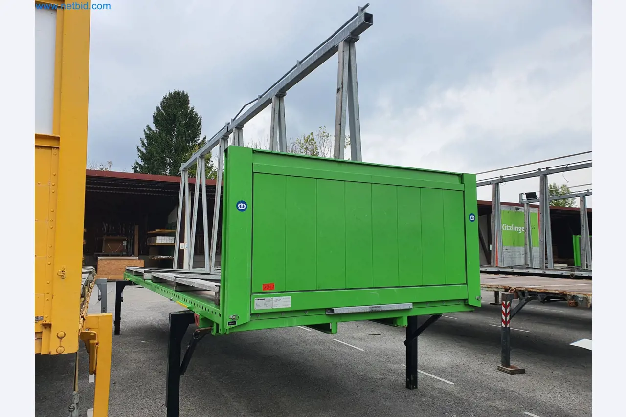 Holzbearbeitende- und metallbearbeitende Maschinen und Warenlager eines Fertighausherstellers -1